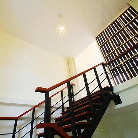 Sakul House Hostel Bangkok Luaran gambar