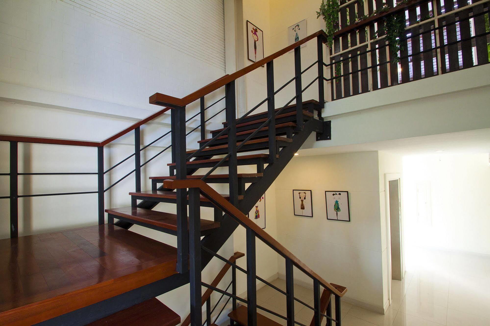 Sakul House Hostel Bangkok Luaran gambar