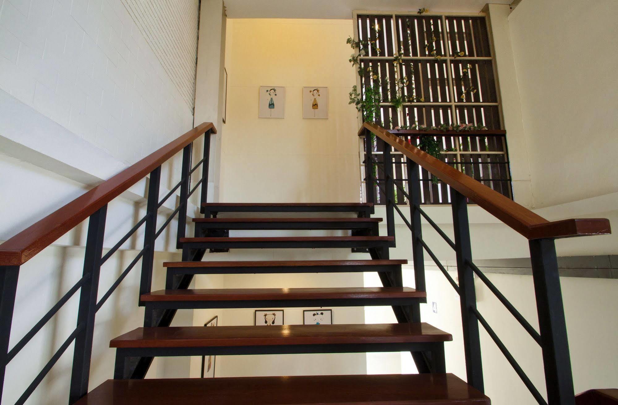 Sakul House Hostel Bangkok Luaran gambar